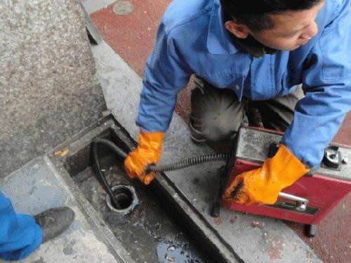 黔南疏通下水道